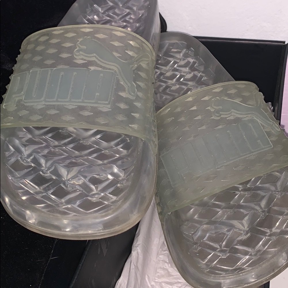 Puma Slides - Picture 2 of 4